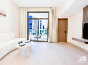 Bright & Spacious 1Bedroom with Balcony in Dubai